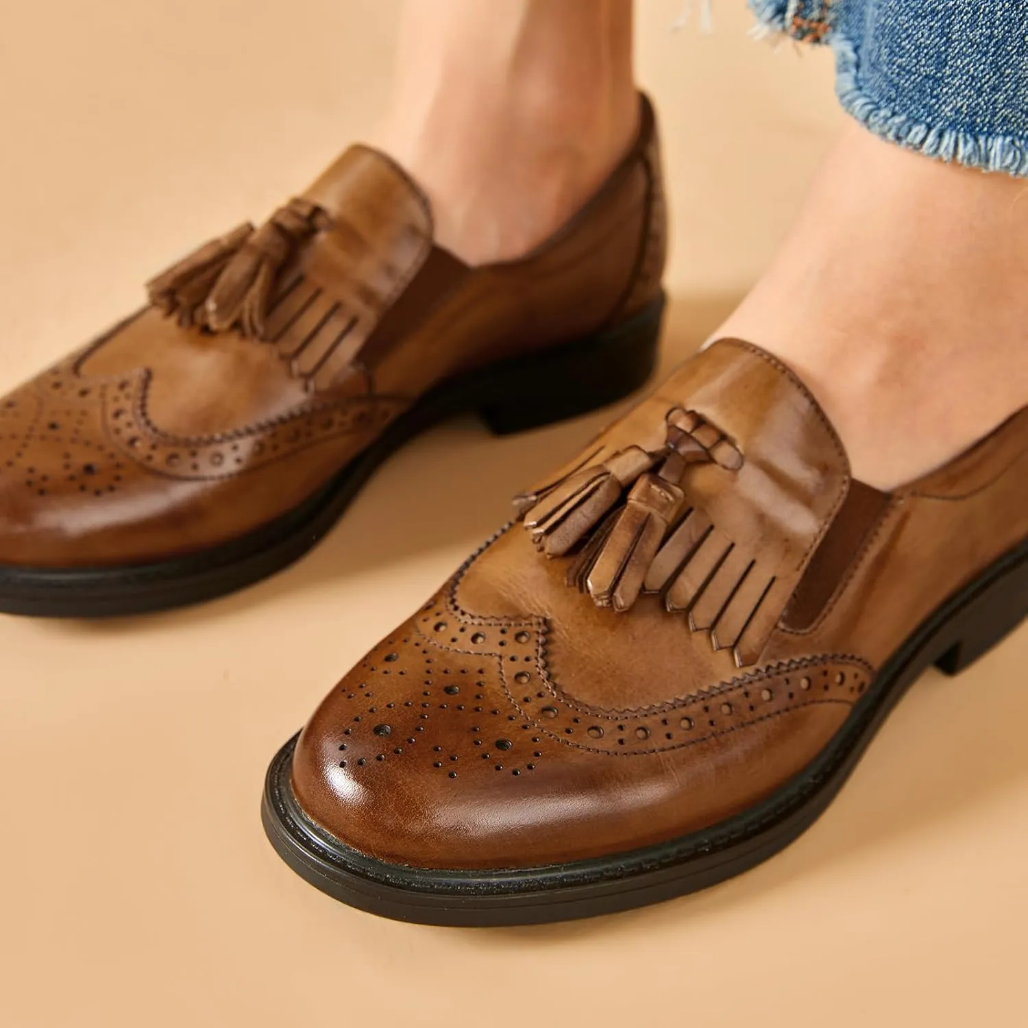 BEAU TODAY Tassel Loafers for Women,Leather Brogue Dress Shoes,Wingtips Oxford for Women,Breathable Comfortable Slip-on Lace-up Handmade Flat Shoes for Business Work