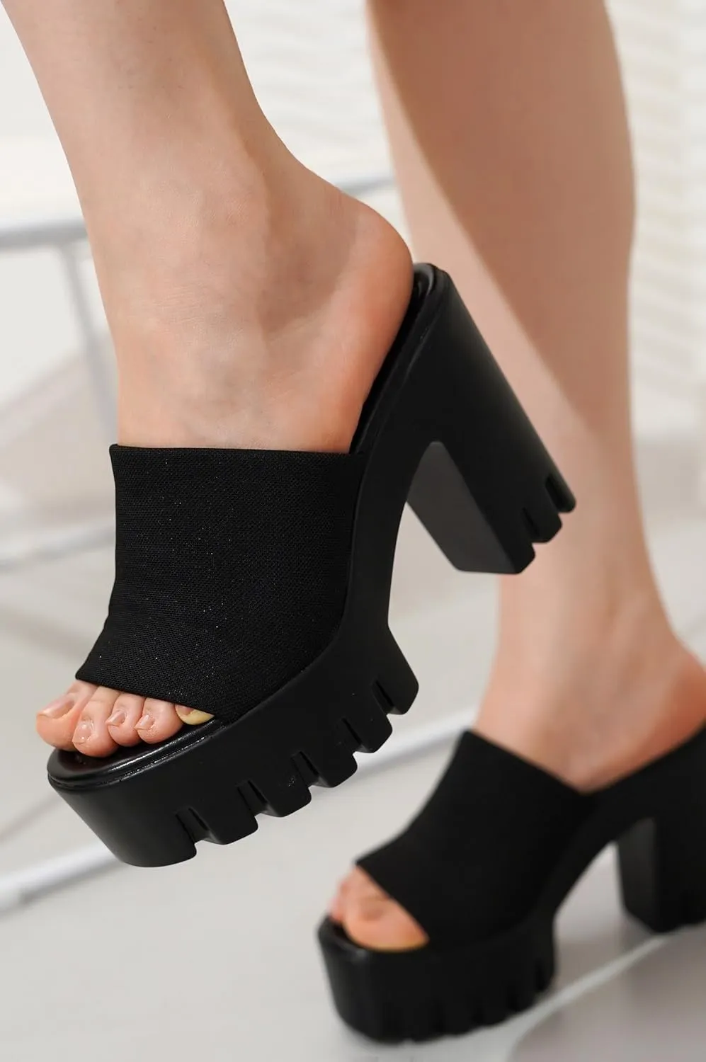 Cape Robbin Women's Round Toe Platform Sandals - Comfortable Block Heel Slip-On Summer Sandals (Echoya)
