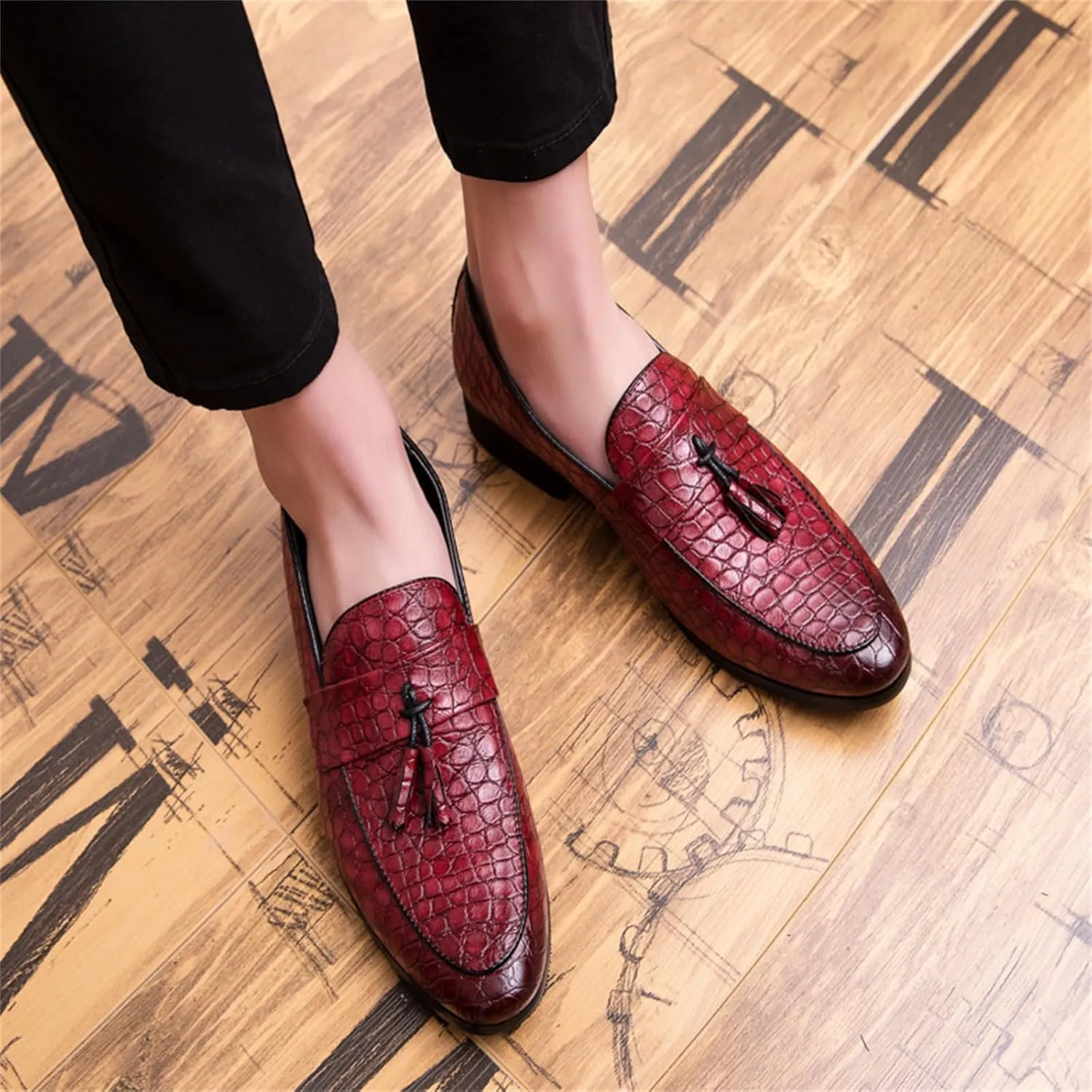 Men's Crocodile Printed Leather Tassel Loafers Classic Retro Slip-On Wing Tips Penny Dress Shoes for Party Dating Prom Business