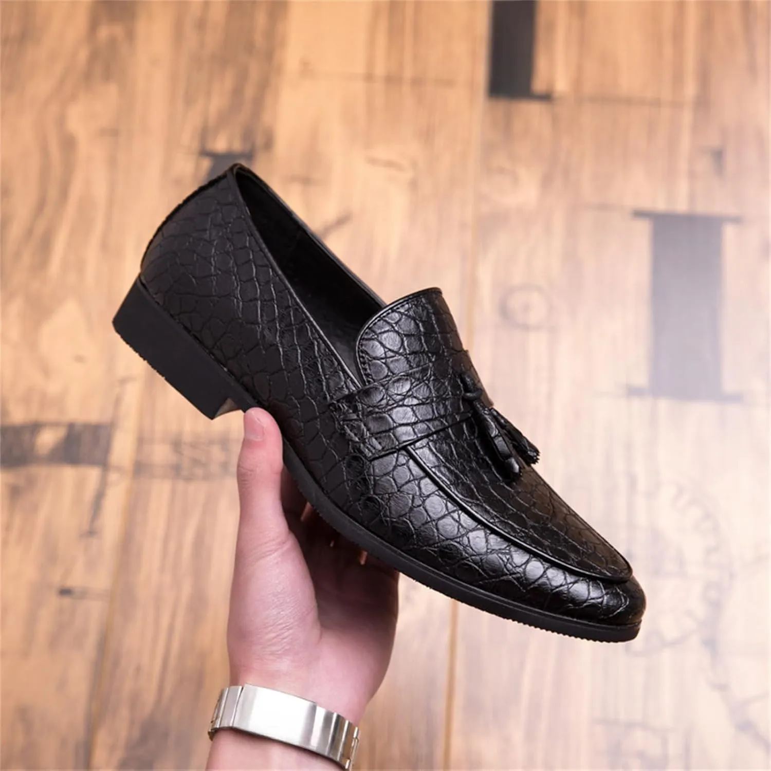 Men's Crocodile Printed Leather Tassel Loafers Classic Retro Slip-On Wing Tips Penny Dress Shoes for Party Dating Prom Business