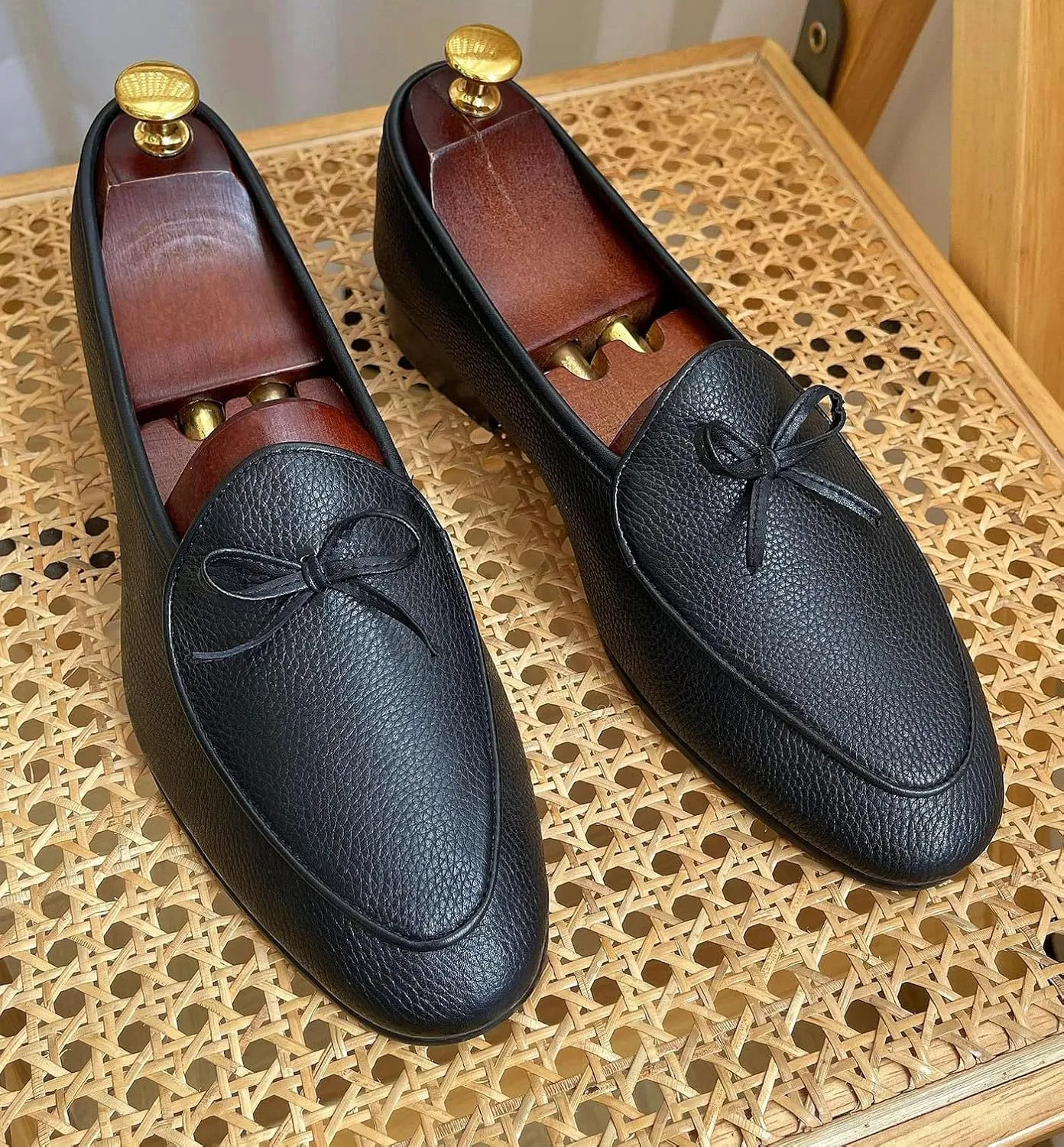 Men's Dress Shoes Belgian Loafers Leather Bow-Tie Slip On Penny Loafers Shoes Formal Business Casual Prom Wedding Tuxedo Shoes for Men