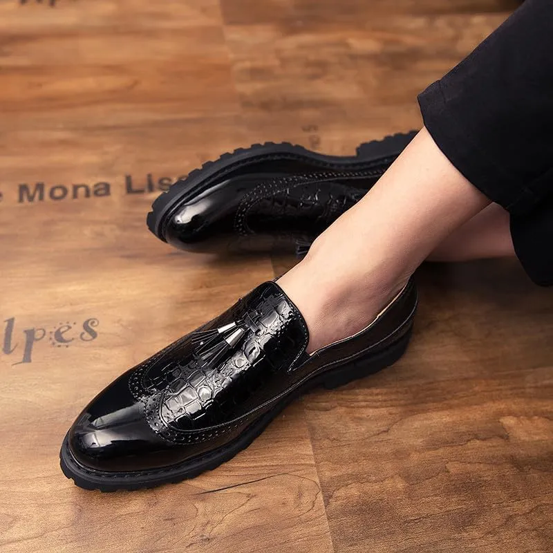 Santimon Men's Wingtip Brogue Crocodile Printed Faux Leather Loafers with Tassels, Two-Toned, Low Heel Slip On Shoes